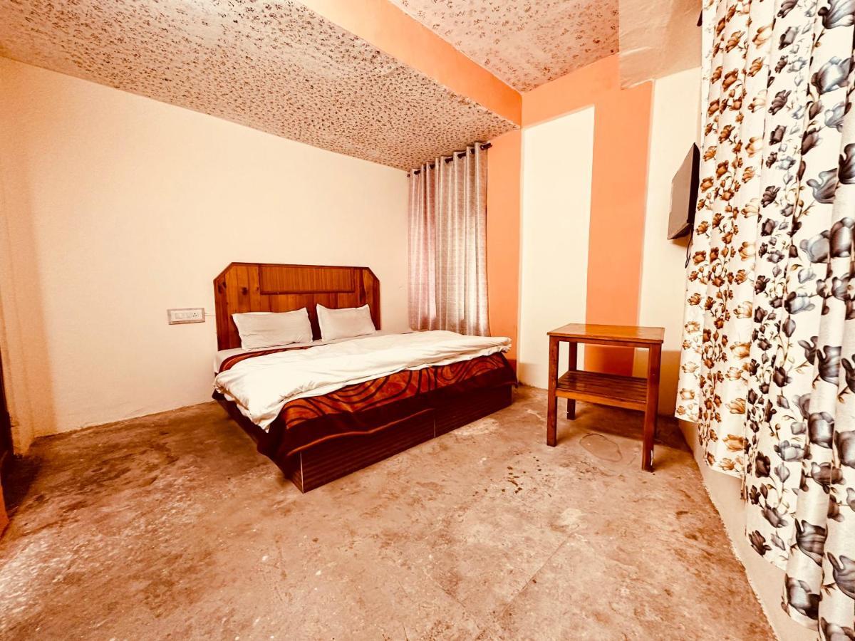 Hotel D Kanchan Manali المظهر الخارجي الصورة
